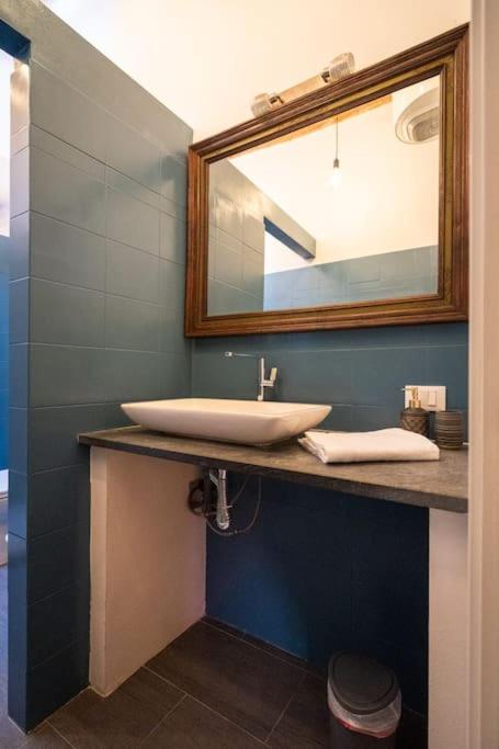 22 Home - Parcheggio Privato - Accogliente - Collegamento Sardegna E Corsica Livorno Buitenkant foto